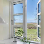 Semesterbostad Gorgeous In With Kitchen *