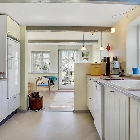 Dom wakacyjny Gorgeous In With Kitchen *